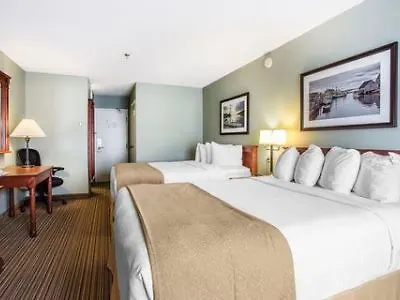 Inn Hfx Airport Hotel Enfield