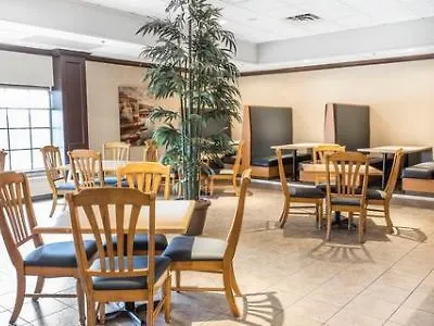 Hfx Airport Hotel Enfield 3*,