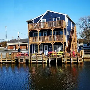The At Fisherman's Cove Eastern Passage